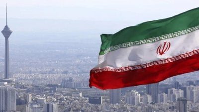 استدعاء وتحذير… أدلة إيرانية أمام سفراء الغرب