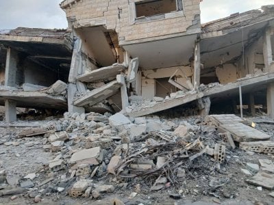 توغّل ليلي إسرائيلي في عديسة وتفجير منزلين