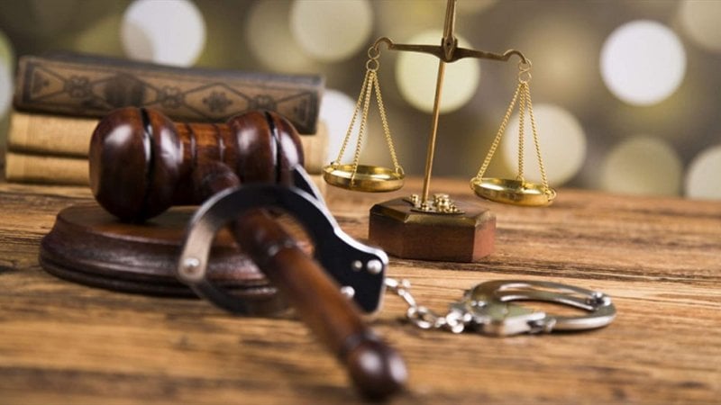 شلل قضائي مستمر: المساعدون القضائيون يمدّدون الاعتكاف