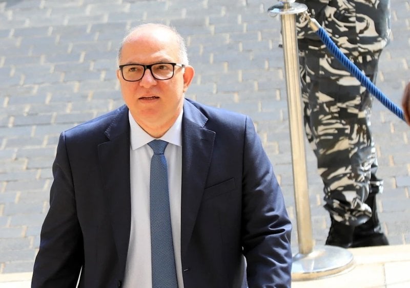 "لا تعبّر عن سياسة الحكومة"... حيدر يهاجم تصريحات رجي