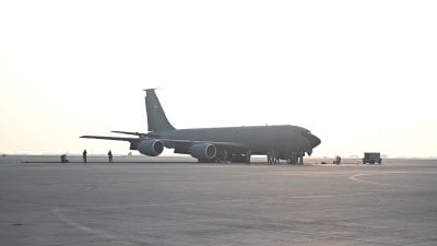 عاصفة ترامب تضرب سماء إيران.. جنرال يفك لغز الطائرات الغامضة في طهران وسيناريو الحرب الكبرى!
