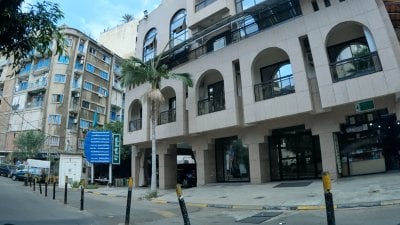 فصيل لبناني يهاجر الى 