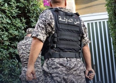 رشى وابتزاز في إدارة رسمية… أمن الدولة يتحرّك ويوقِف المتورطين