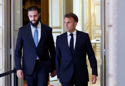 اتصال حاسم مع الشرع… ماكرون يضغط لوقف إطلاق النار