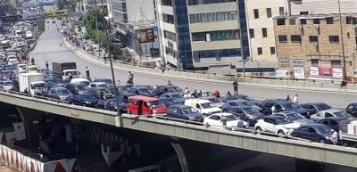 عطل تقني تسبّب بازدحام السير على طريق الدورة… 