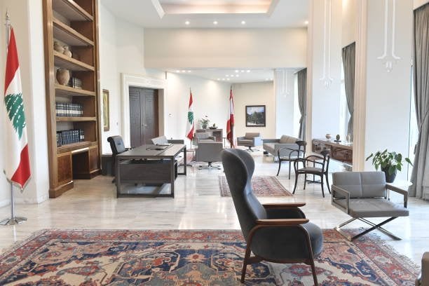 سياسة كم الأفواه تابع... استدعاء صحافي على خلفية انتقاد الرئيس!