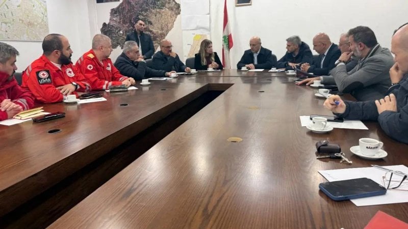 بعد جولته الميدانية… الحجار يتحرّك رسميًا لاحتواء مخاطر الانهيارات