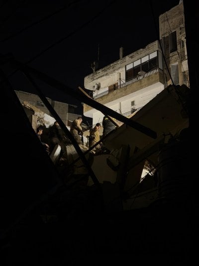 تطورات جديدة من المبنى المنهار في طرابلس