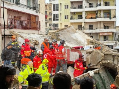محاولة لانتشال جثة حالياً....كريمة: طرابلس في سباق مع الموت! (فيديو)
