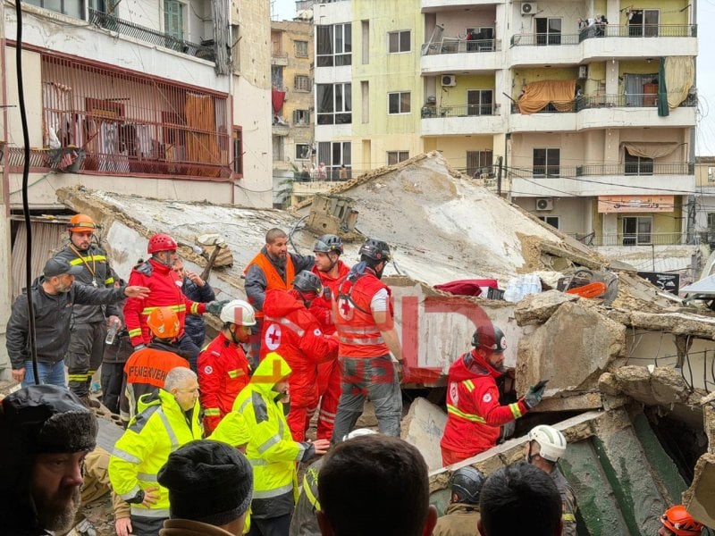 محاولة لانتشال جثة حالياً....كريمة: طرابلس في سباق مع الموت! (فيديو)
