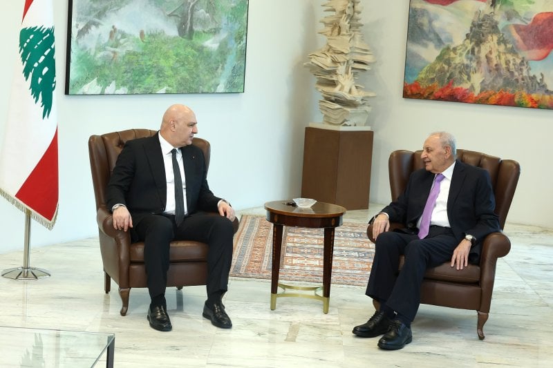 3 ملفات على طاولة بعبدا… وبري اختصر اللقاء بـ"كلمة واحدة"!