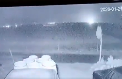 مشاهد توثّق الغارات الإسرائيلية على الحدود اللبنانية – السورية (فيديو)