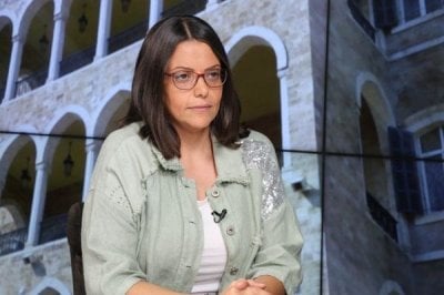 رندلى جبور تكشف المستور لدى التيار الوطني الحرّ..
