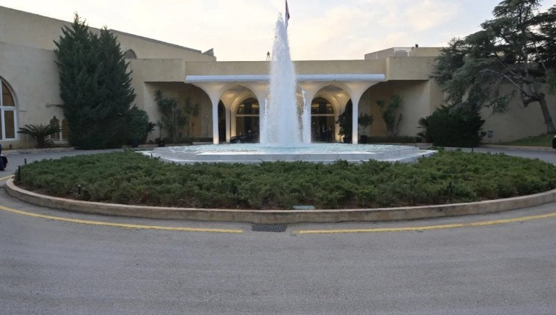 انقطاع التواصل بين الرئاسة و”الحزب”