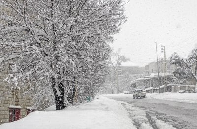 ضباب وارتفاع حرارة الأحد… والتقلّبات تعود الثلاثاء