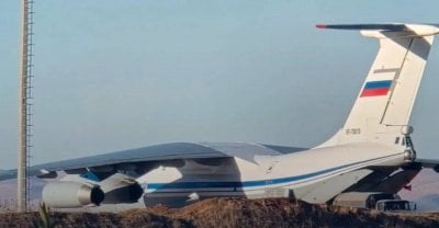 على وقع التوتر المستمر... انسحابٌ روسي من مطار القامشلي