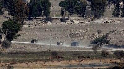 أراضٍ تحت الاختبار… تحقيق رسمي بعد رش إسرائيلي لمزارع سورية