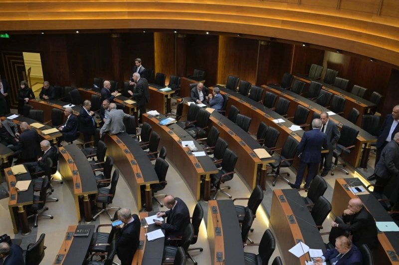 تمرير الموازنة من دون الحقوق سيُقابل بخطوات تصعيدية... تحذير عالي اللهجة!
