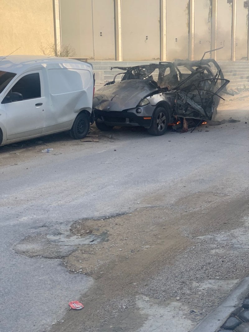 تصعيد إسرائيلي متواصل… غارة استهدفت سيارة في منطقة باريش (فيديو)