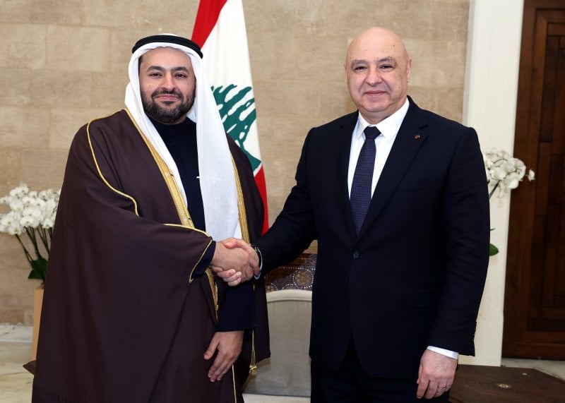 بين استقرار الجنوب وعودة النازحين... "مبادراتٌ" قطرية جديدة من بعبدا (صور)