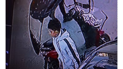 صدم سيّدة وفرّ إلى جهة مجهولة... 