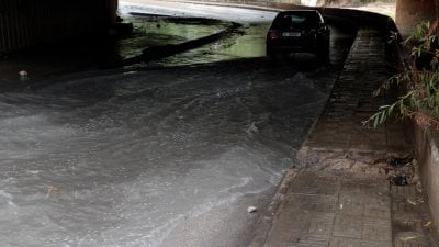 مفاجأة طقسية ومنخفض جوي جديد بإنتظارنا: هكذا سيكون الطقس بعد ساعات- استعدوا للغبار والغيوم الرمادية!
