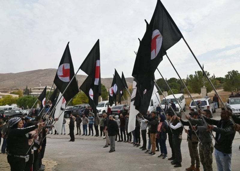 رسالة سياسية حادّة... "القومي" يحذّر من تحدٍّ وجودي!