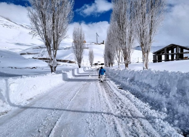 تقلّبات حادة بانتظاركم… مفاجأة غير متوقعة مطلع شباط تسبق منخفضًا جويًا قاسيًا!
