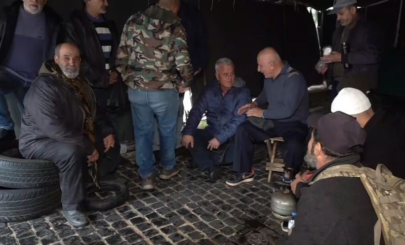 "80 دولار ما بيعيشوا إنسان"... العسكريون المتقاعدون يصعّدون تحرّكهم!