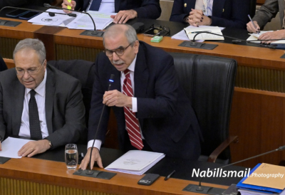 سجال الرواتب يشعل جلسة الموازنة… سلام: 