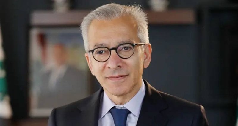 "رغيف الخبز خطّ أحمر"... البساط يطمئن اللبنانيين ويحسم ملف القمح 