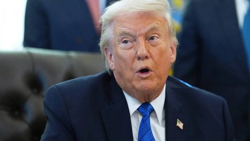 نكات ترامب تشعل الجدل السياسي... أحرج خصومه في عشاء واشنطن