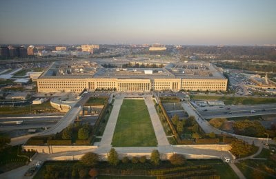 خلف الأبواب المغلقة... اجتماع عسكري أميركي–إسرائيلي لافت