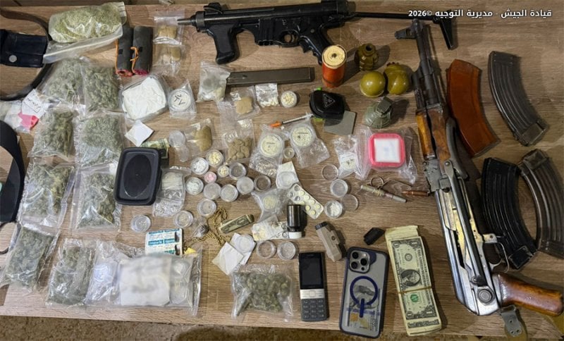 دهم وأسلحة ومخدرات… الجيش يوقف مطلوبين في الهرمل وبعلبك