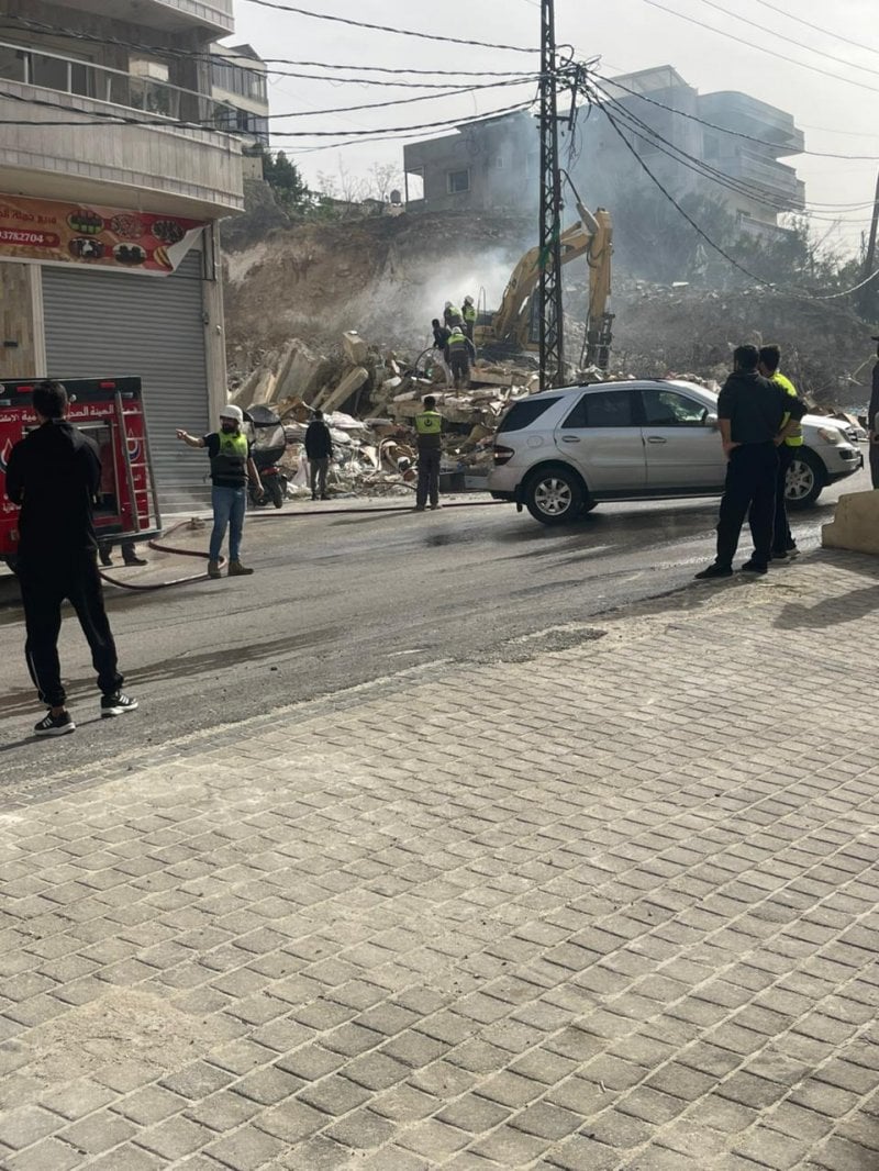 الجيش الإسرائيلي يعلن استهداف آليات لحزب الله في مزرعة العبودية