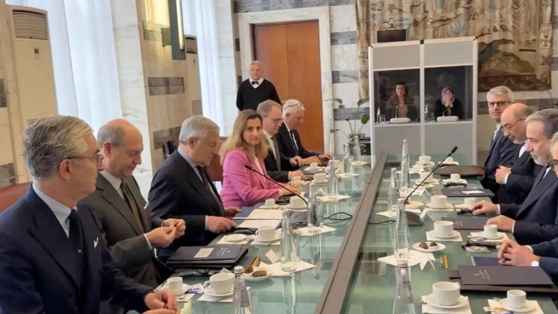 طهران تكشف "شرطًا أساسيًا" للدخول في مفاوضات مع واشنطن