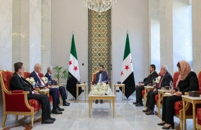 الشرع: حقوق الأكراد مصانة دستوريًا… واتفاق يعيد ترتيب الإدارة والأمن شمال سوريا