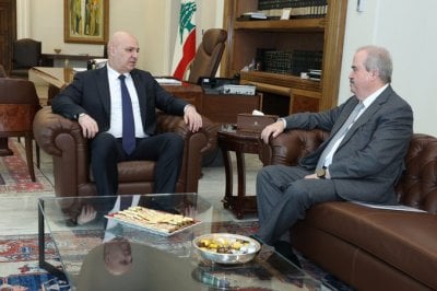 الإصلاحات والرواتب على الطاولة… جابر يعرض نتائج محادثاته الدولية أمام عون