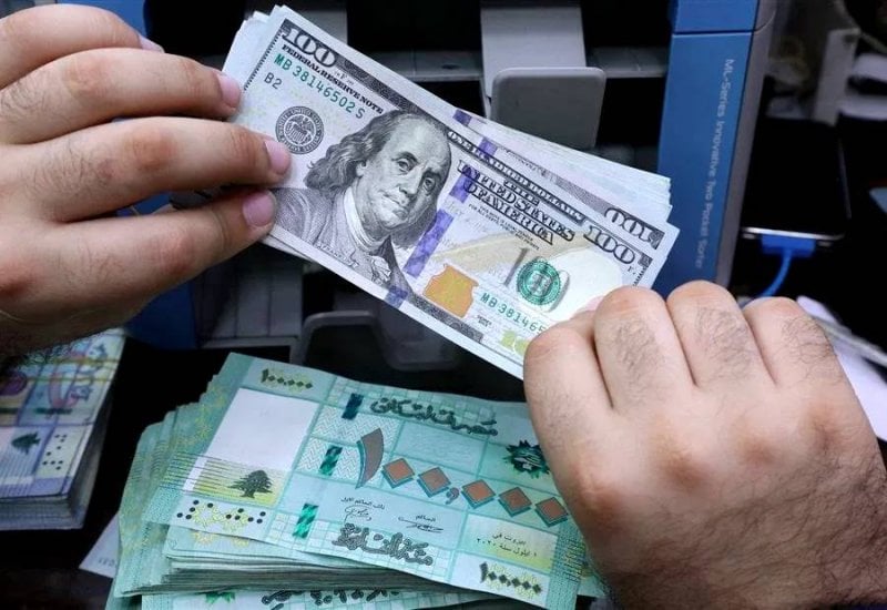 زيادة الرواتب تفتح باب القلق مجدّدًا… هل تهتزّ الليرة وتعود إلى دوّامة الانهيار؟
