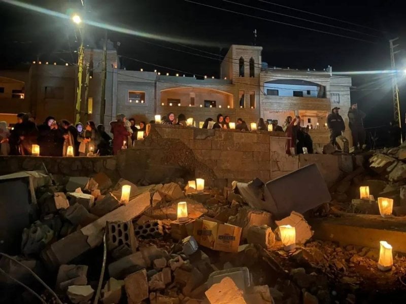 على ركام كفرتبنيت… وقفة تضامن وغضب بعد تشريد 38 عائلة (صور)