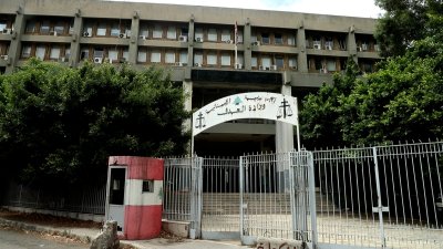 في العاقورة... عضو بلدي يتحدى القضاء