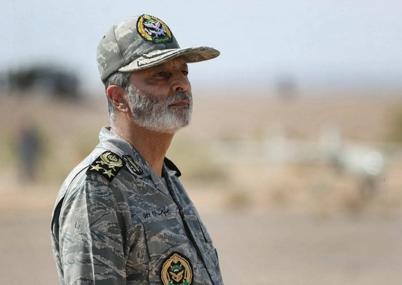 بعد مفاوضات واشنطن… رئيس الأركان الإيراني يتوعّد برد حاسم وسريع