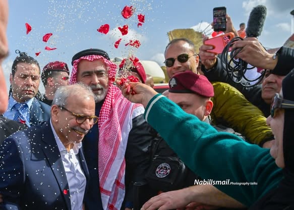 ردّ على الزيارة؟