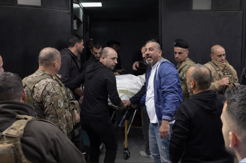 14 ضحية… مستشفى طرابلس الحكومي يباشر تسليم الجثامين