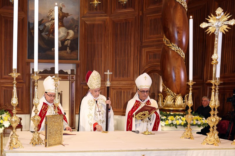 الراعي يصلّي ويطالب بحصر السلاح انسحاب إسرائيل وتنفيذ القرار 1701 