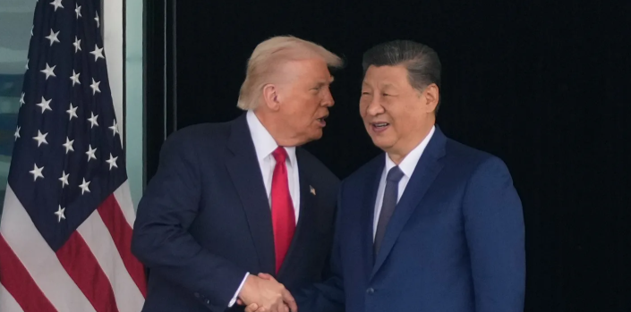 بعد التوترات التجارية… ترامب يكشف عن زيارة مرتقبة للرئيس الصيني