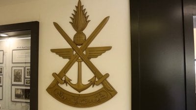 رودولف يهزُّ هيكل الطموحات الأميركية.. طبيب العيون الأشهر يكشف عن 