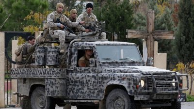 هل الجيش مقيّد بخطوط حمراء سياسية؟
