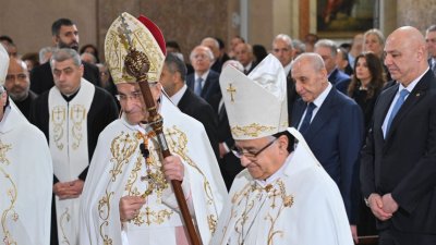 قداس مار مارون.. احتفال ورسائل سياسية
