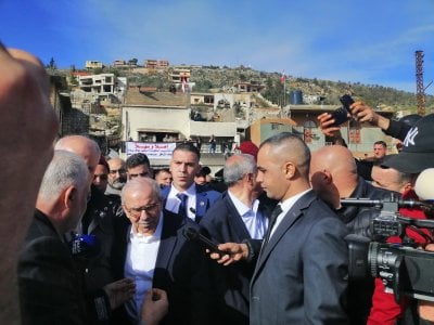 في اليوم الثاني من الجولة الجنوبية… سلام يقرّ بصعوبة وضع كفركلا ويعد ببدء الإعمار (فيديو)